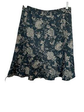 FASHION KOREAN Skirt Size Small